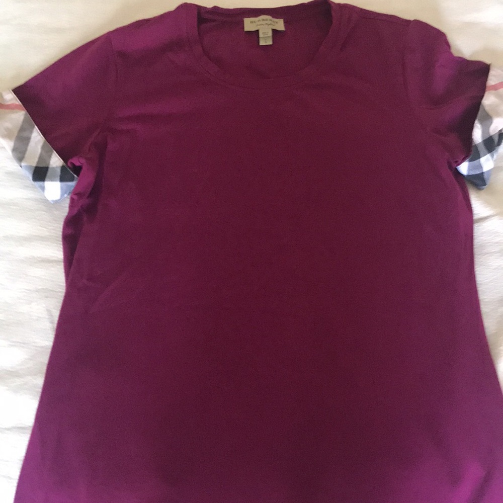 Burberry t-shirt
